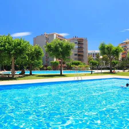 Uhc Jerez Family Complex *